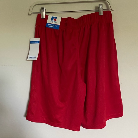 Russell athletic men’s regular fit 9” inseam training short w/ pockets in red M - Picture 2 of 5